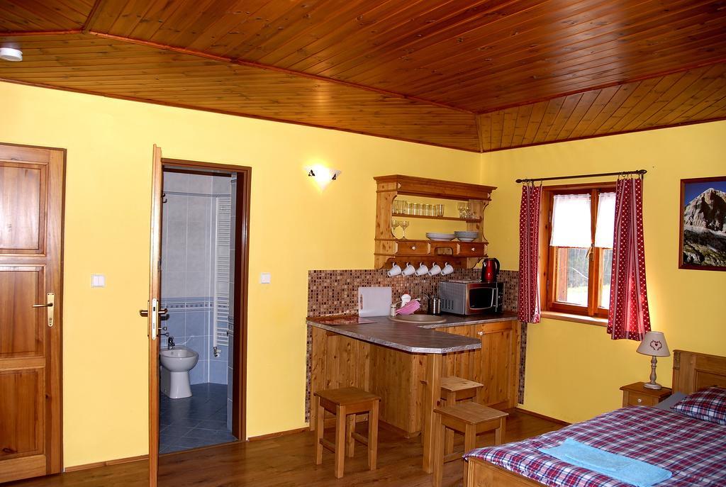 Pension Cortina Pec pod Snezkou Rum bild